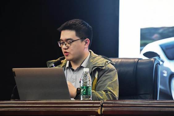 6c869dfb006528571d6c0aa774551365